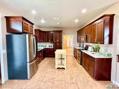 1043 Tall Grass, Clovis, NM 88101 photo 8