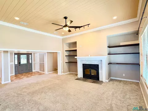 1043 Tall Grass, Clovis, NM 88101 photo 4
