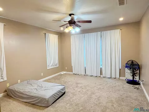 1043 Tall Grass, Clovis, NM 88101 photo 14