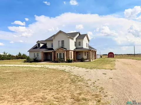 1043 Tall Grass, Clovis, NM 88101 photo 2