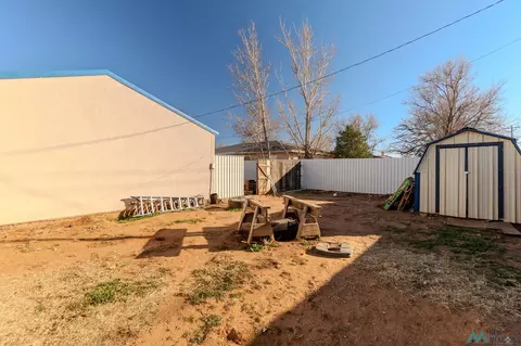 Exterior - 1560 Westchester St, Clovis, NM 88101 photo 4 of 4