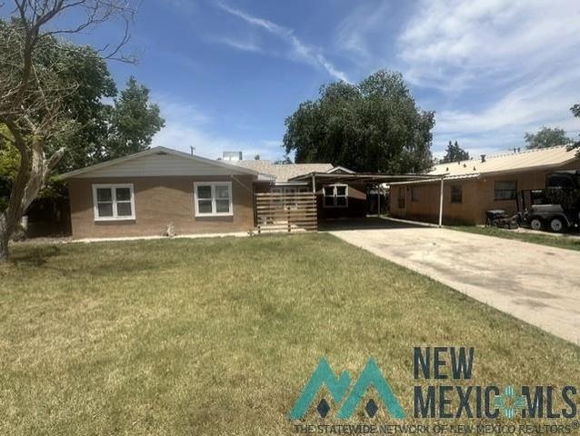 306 W Chisum Ave, Artesia, NM 88210