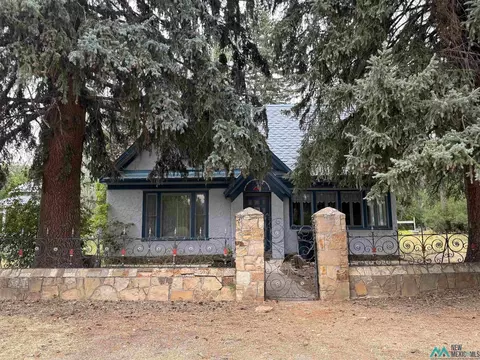 241 Maple Ave, Chama, NM 87520