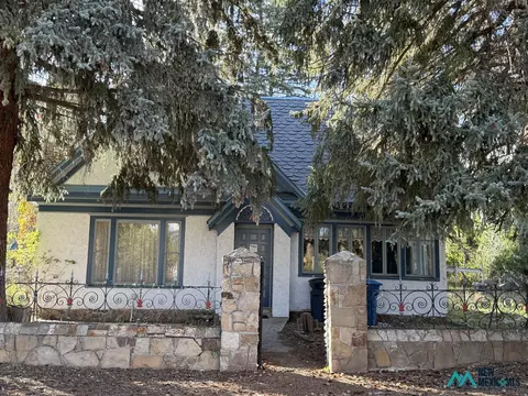 241 Maple Ave, Chama, NM 87520