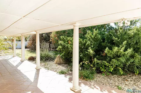 Exterior - 2016 Wilshire, Clovis, NM 88101 photo 11 of 17