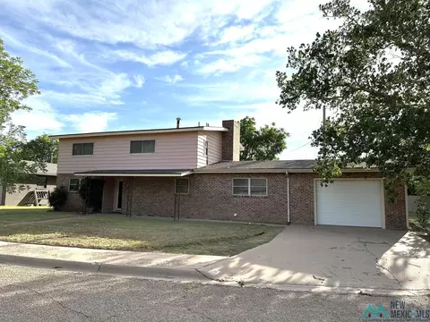 204 Floyd Golden, Portales, NM 88130