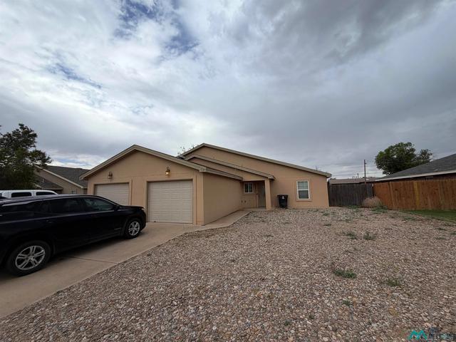 1013 S Wyoming Ave, Roswell, NM 88203
