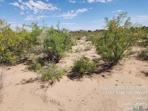 SE Stagecoach Road, Deming, NM 88030