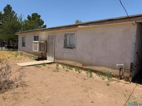 721 S 12th St, Deming, NM 88030