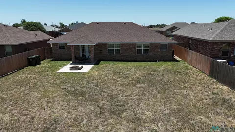 View/Area - 2408 Cobblestone Cir, Clovis, NM 88101 photo 4 of 5