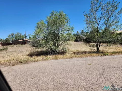 7 Th St, Moriarty, NM 87035 photo 3