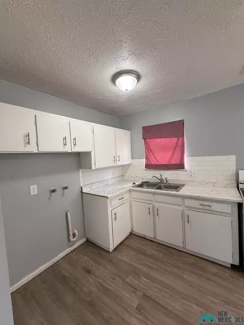 3009 Vinton St, Clovis, NM 88101 photo 4