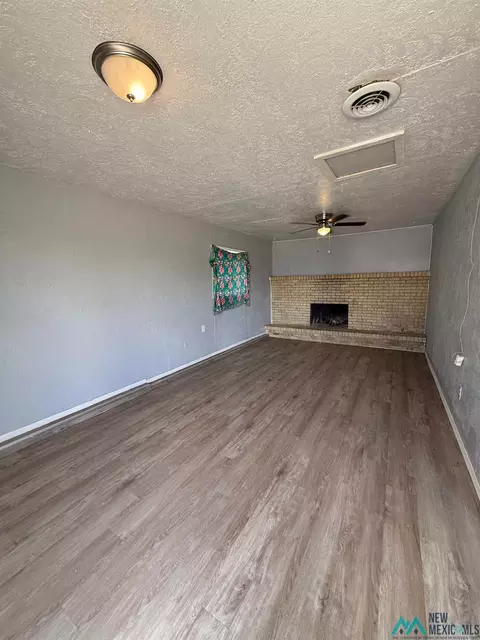 3009 Vinton St, Clovis, NM 88101 photo 6