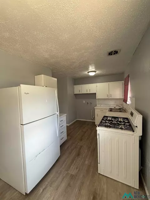 3009 Vinton St, Clovis, NM 88101 photo 5