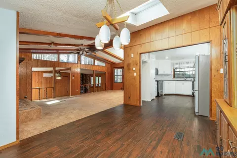 Living - 15 Jill St, Clovis, NM 88101 photo 7 of 8