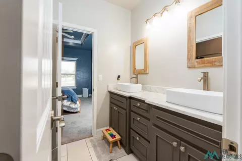 Bath - 1678 Sr 209, Clovis, NM 88101 photo 1 of 11