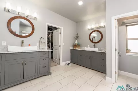 Bath - 1678 Sr 209, Clovis, NM 88101 photo 7 of 11