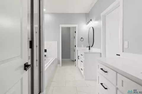 Bath - 1535 Arbor Dr, Clovis, NM 88101 photo 7 of 13