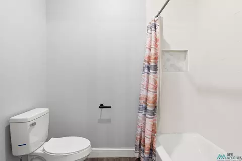 Bath - 1535 Arbor Dr, Clovis, NM 88101 photo 4 of 13