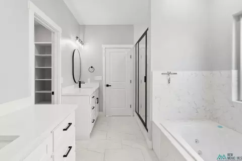 Bath - 1535 Arbor Dr, Clovis, NM 88101 photo 12 of 13