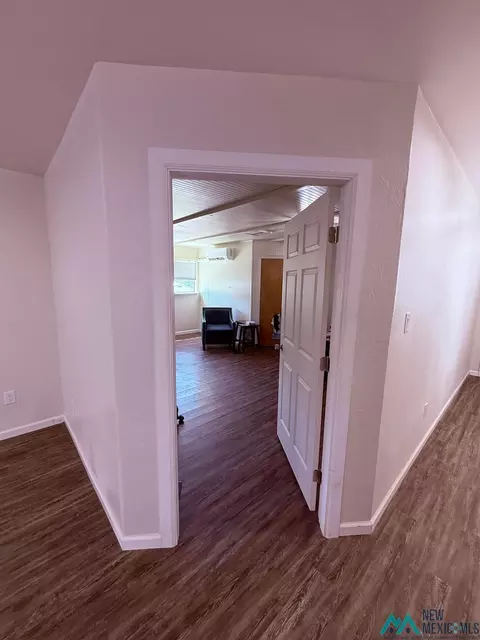 Entry Way - 709 E 3rd St, Truth Or Consequences, NM 87901 photo 2 of 7
