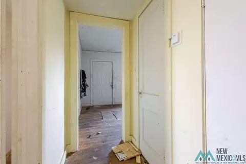 Entry Way - 1308 N Merriwether St, Clovis, NM 88101 photo 3 of 6