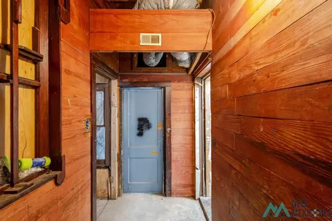 Entry Way - 1308 N Merriwether St, Clovis, NM 88101 photo 5 of 6
