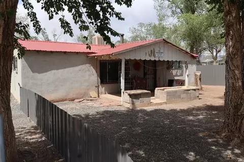 13 Otero Rd W, San Rafael, NM 87051
