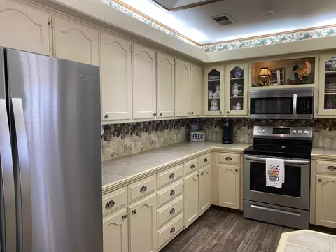 Kitchen - 931 State Road 77, Clovis, NM 88101 photo 2 of 2