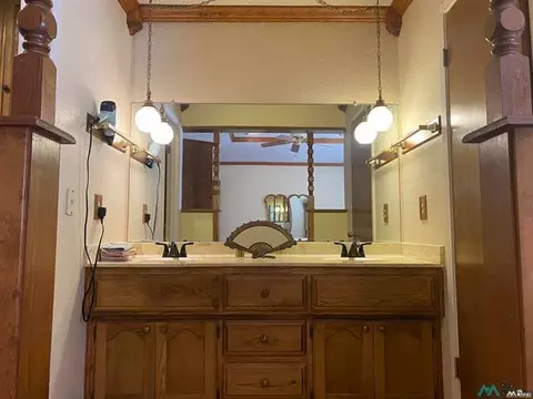 Bath - 931 State Road 77, Clovis, NM 88101 photo 2 of 3