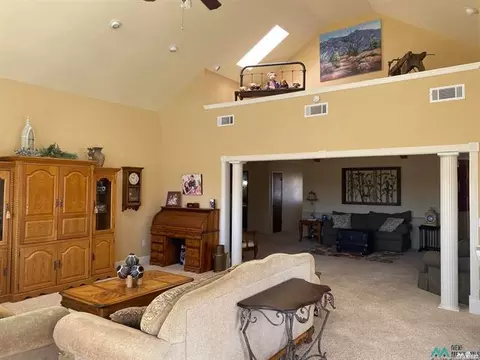 Living - 931 State Road 77, Clovis, NM 88101 photo 4 of 6
