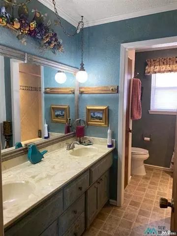 Bath - 931 State Road 77, Clovis, NM 88101 photo 3 of 3