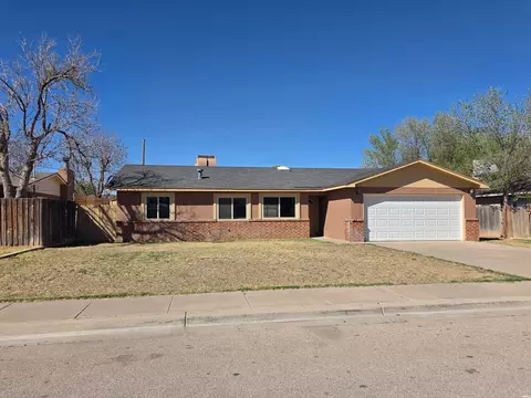 2102 Bullock Ave W, Artesia, NM 88210
