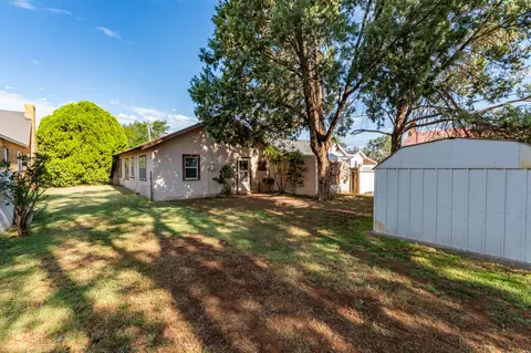 Exterior - 1019 Pile, Clovis, NM 88101 photo 3 of 6