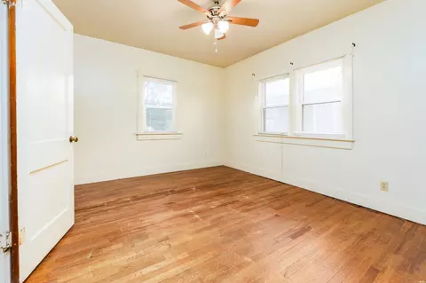 Bedroom - 1019 Pile, Clovis, NM 88101 photo 2 of 4