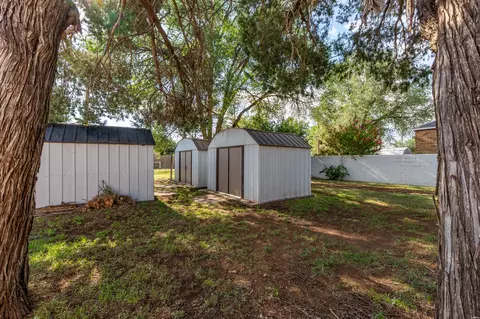 Exterior - 1019 Pile, Clovis, NM 88101 photo 4 of 6