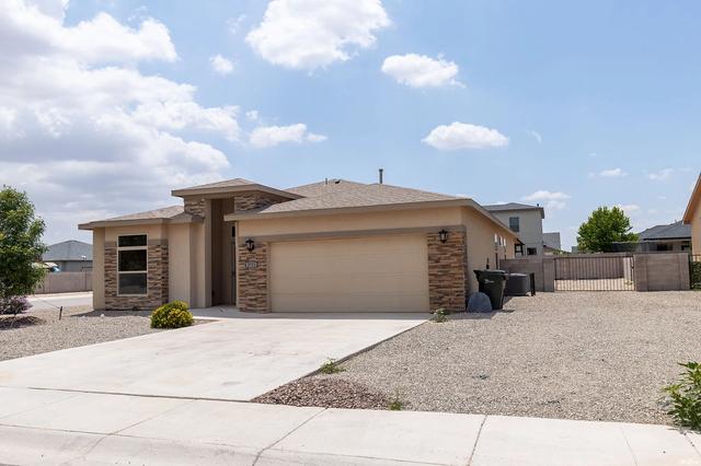 3721 Saguaro St, Carlsbad, NM 88220