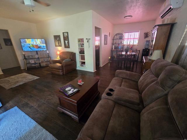 710 S Wyoming Ave #A&B, Roswell, NM 88203