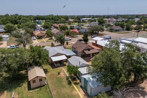 View/Area - 812 N Walnut St, Clovis, NM 88101 photo 9 of 11