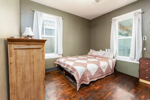 Bedroom - 812 N Walnut St, Clovis, NM 88101 photo 2 of 6