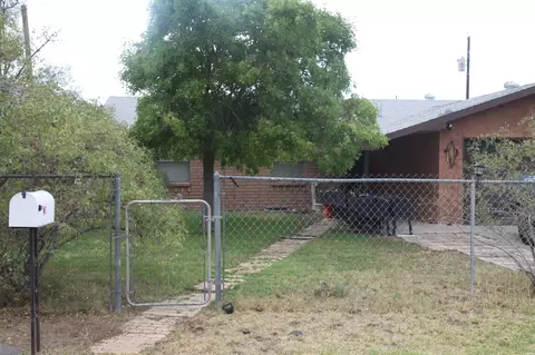 1400 Sandburg Dr, Deming, NM 88030