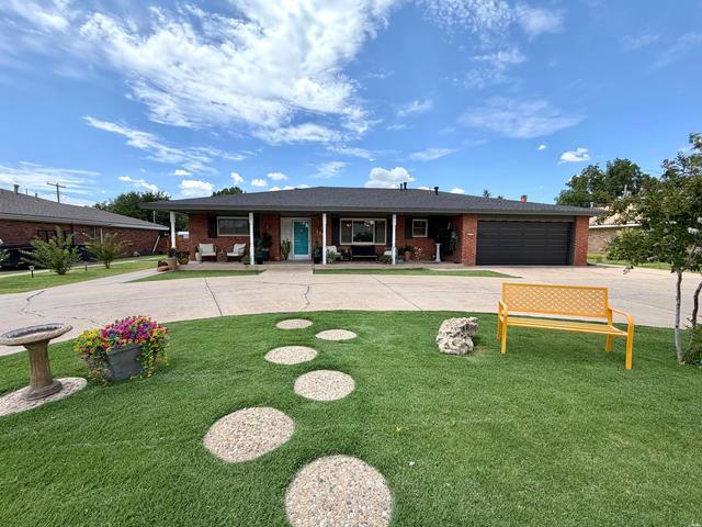 2201 N Fowler, Hobbs, NM 88240