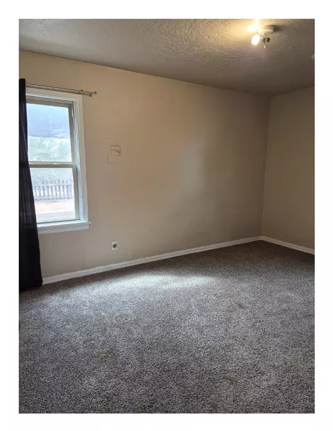 Bedroom - 113 Mesa Ave, Clovis, NM 88101 photo 4 of 4