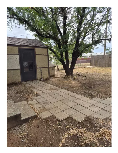 Exterior - 113 Mesa Ave, Clovis, NM 88101 photo 4 of 5