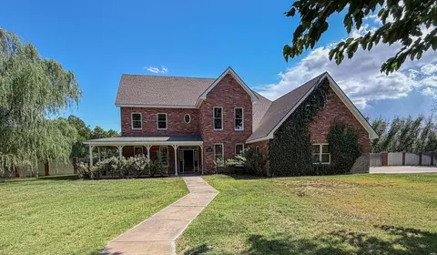 1806 Carolina Way, Roswell, NM 88201