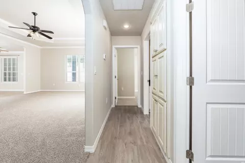 Entry Way - 520 Providence Cir, Clovis, NM 88101 photo 2 of 2