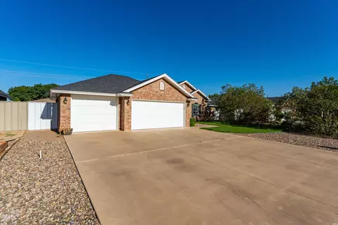 Exterior - 520 Providence Cir, Clovis, NM 88101 photo 12 of 15