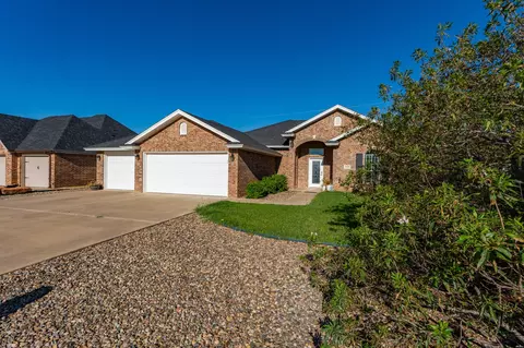 Exterior - 520 Providence Cir, Clovis, NM 88101 photo 13 of 15