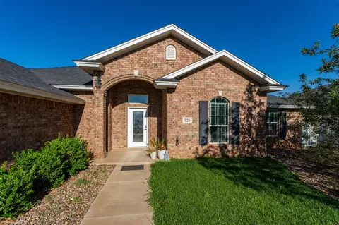 Exterior - 520 Providence Cir, Clovis, NM 88101 photo 10 of 15