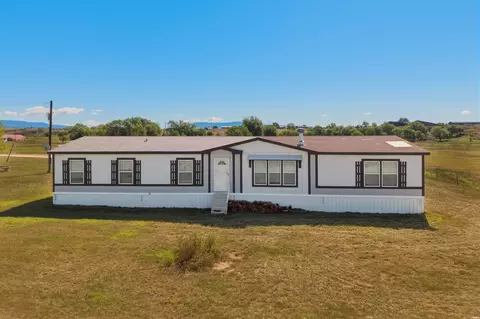 137 Hwy 555, Raton, NM 87740